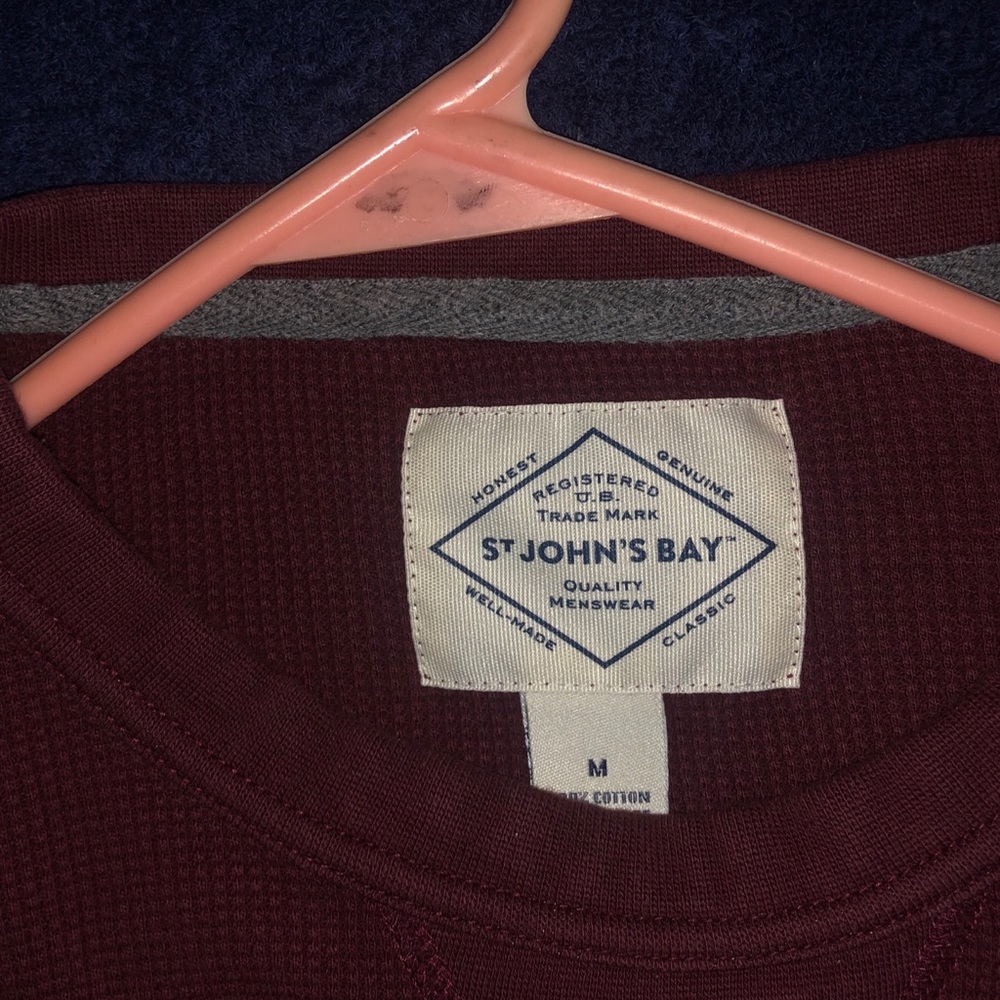 Sweatshirts bundle - Picture 3 of 4
